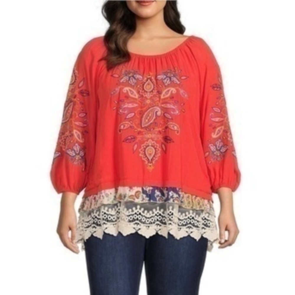 John Mark Mixed Print Embroidered Scoop Neck 3/4 Raglan Sleeve Ruffle Lace Tunic